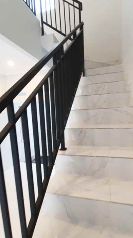 jual rumah baru d alikha residence kreo jak sel