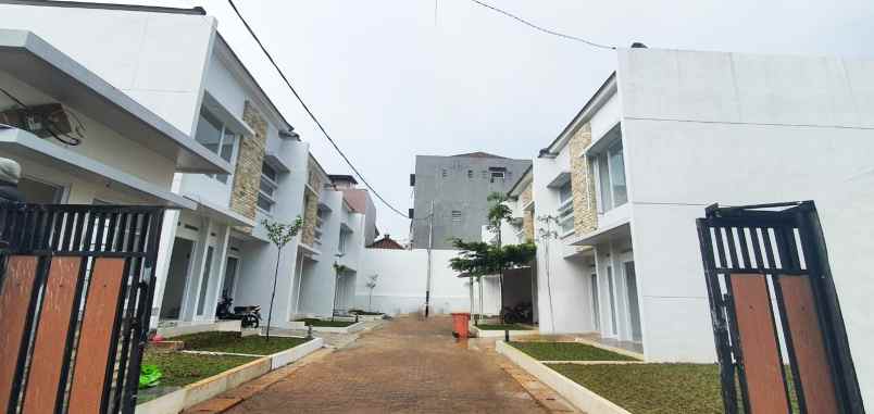 jual rumah baru d alikha residence kreo jak sel