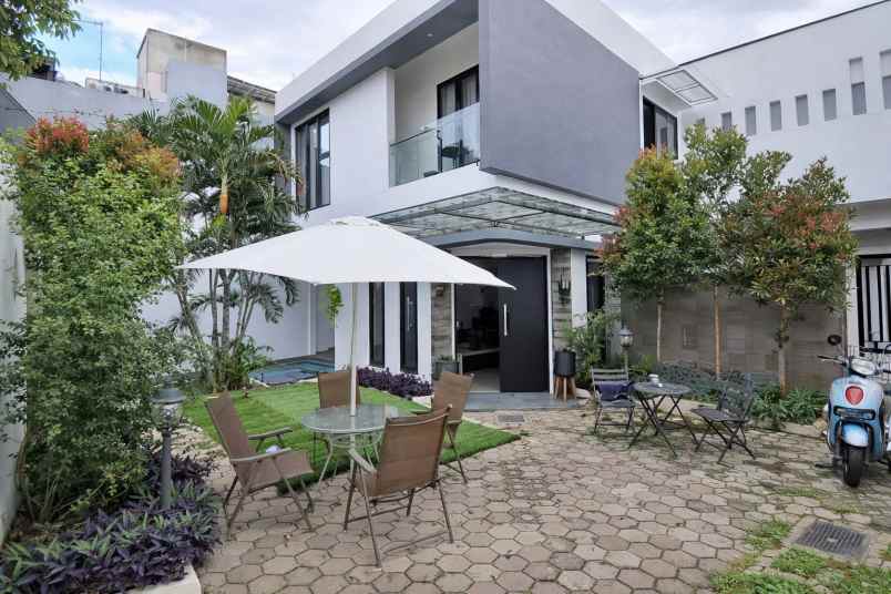 jual rumah baru mewah di bawah pasaran di area