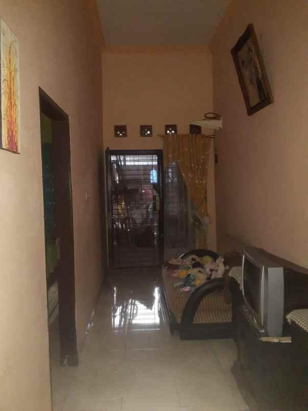 jual rumah komplek hook cluster flamboyan area sawah