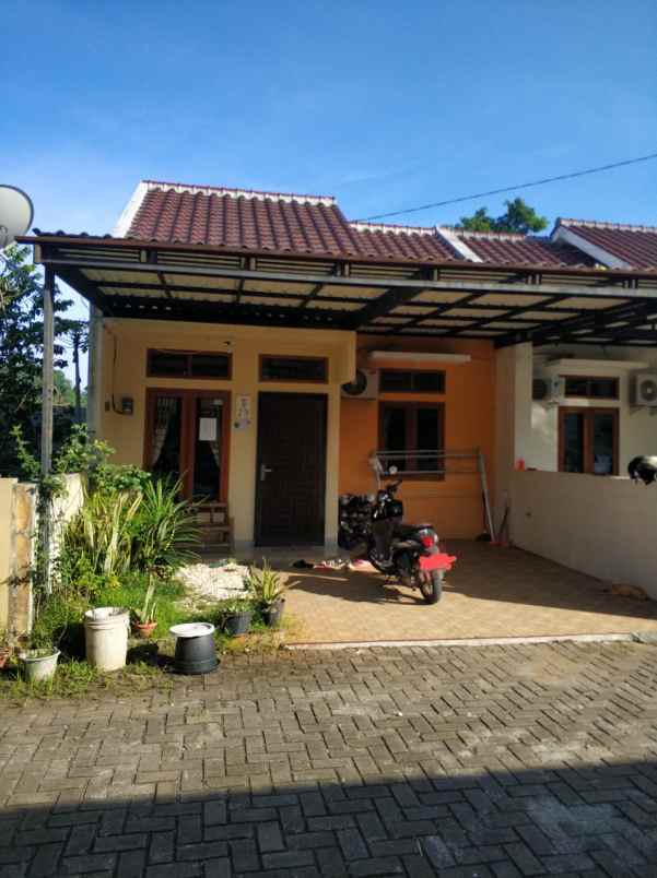 jual rumah pancoran siap huni 2 km stasiun depok lama