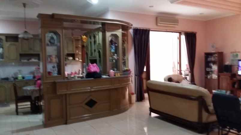 jual rumah taman surya jakarta barat