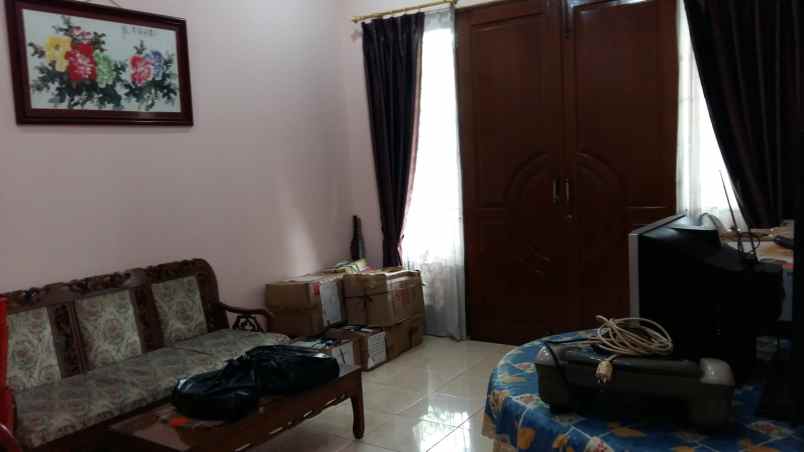 jual rumah taman surya jakarta barat