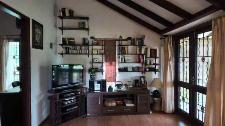 jual segera villa istana bunga lembang bandung