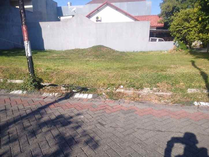 kavling babatan pratama hook jalan utama boulevard