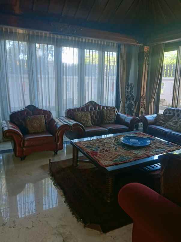 manyar rejo shm ada kolam renang lokasi surabaya timur