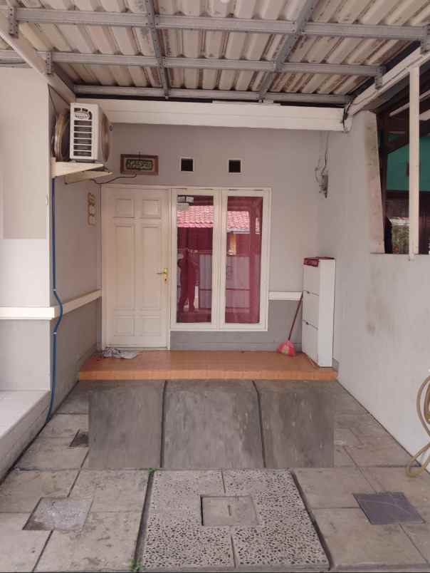 miliki rumah di pejuang estate bekasi kota c0548