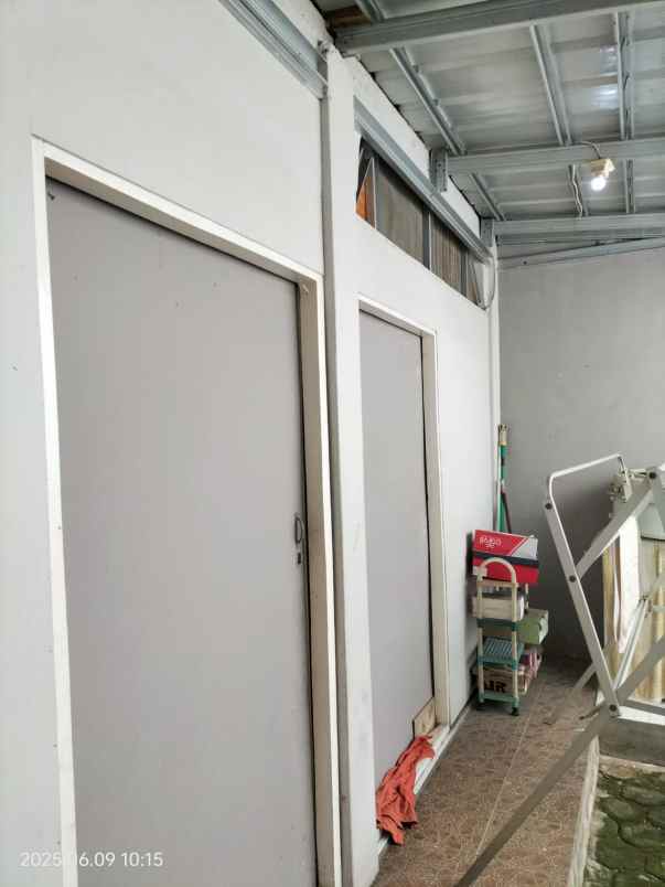 miliki rumah di pejuang estate bekasi kota c0548