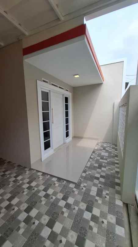 murah dijual cepat rumah baru dekat cipageran