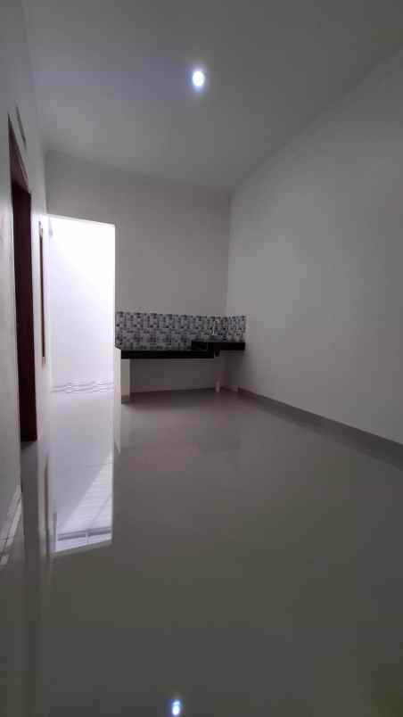 murah dijual cepat rumah baru dekat cipageran