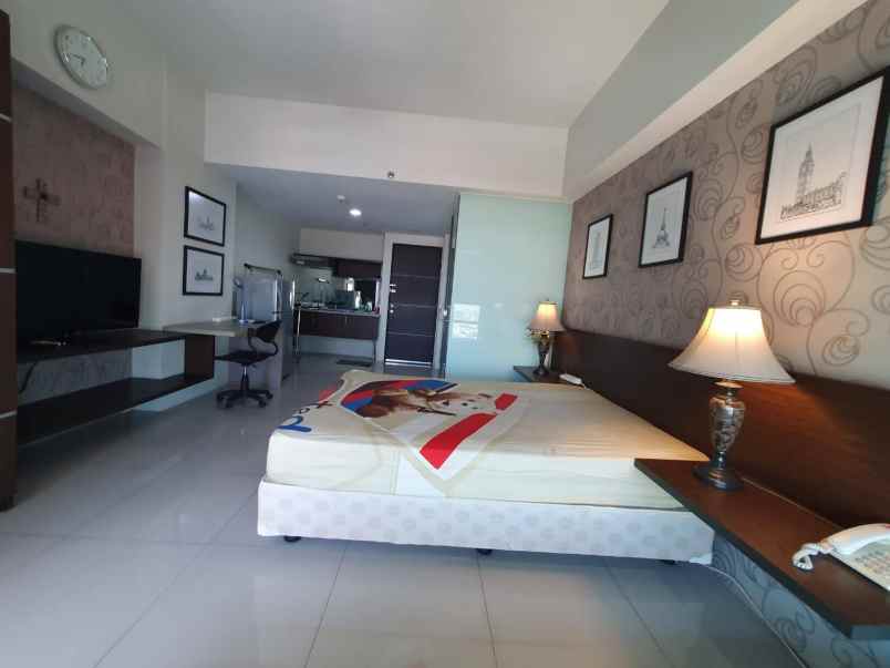 petra square tipe studio lantai 12 fully furnished