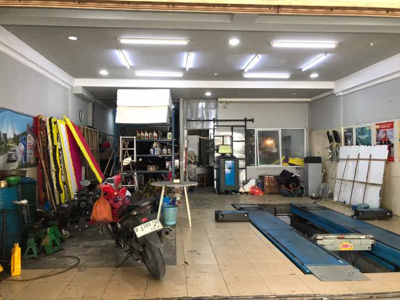 ruko 3 lantai di central point harapan indah bekasi