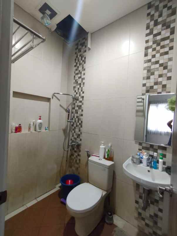 ruko aktif nyengseret dekat leuwipanjang kopo bandung