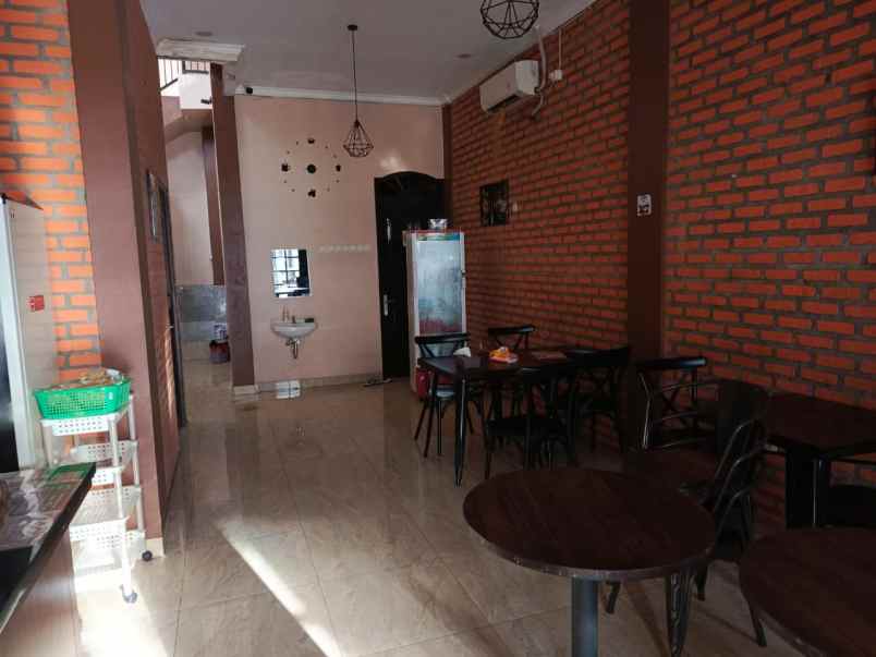 ruko prospek ex cafe dijual murah