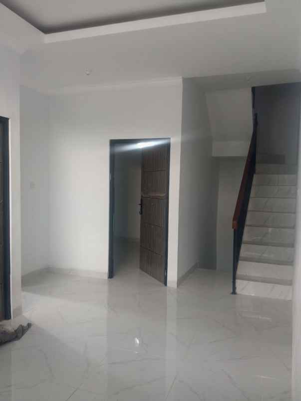 rumah 2 5 lantai termurah di kahfi 1 jagakarsa