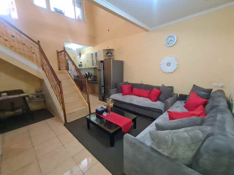 rumah 2 lantai daerah baleendah tanpa perantara