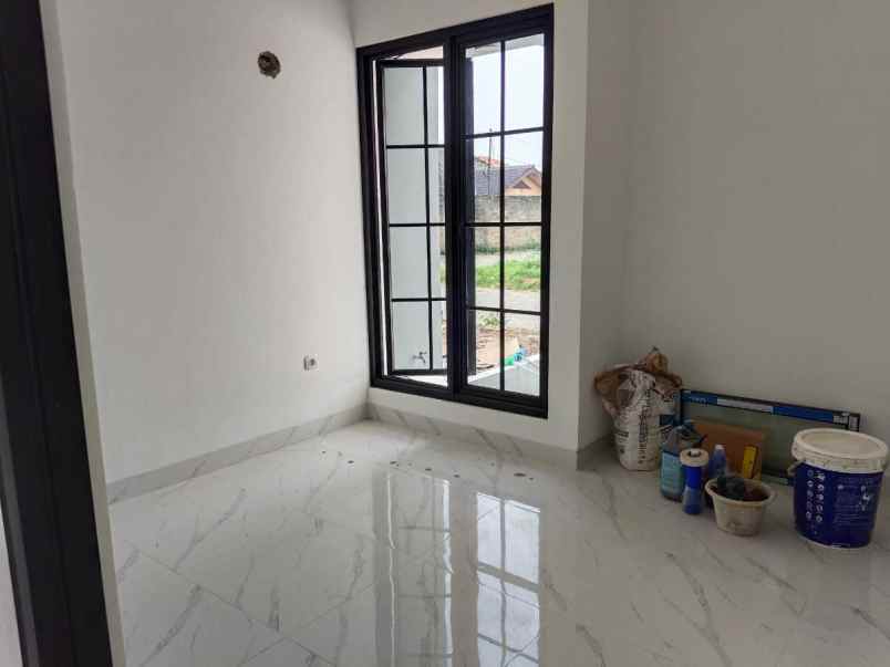 rumah 2 lt 3 kt tanpa dp limo depok
