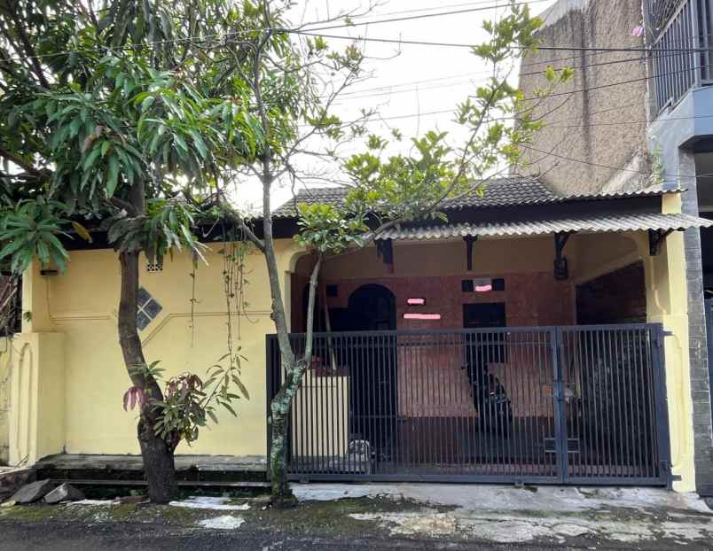 rumah 400 jutaan di komplek margaasih permai