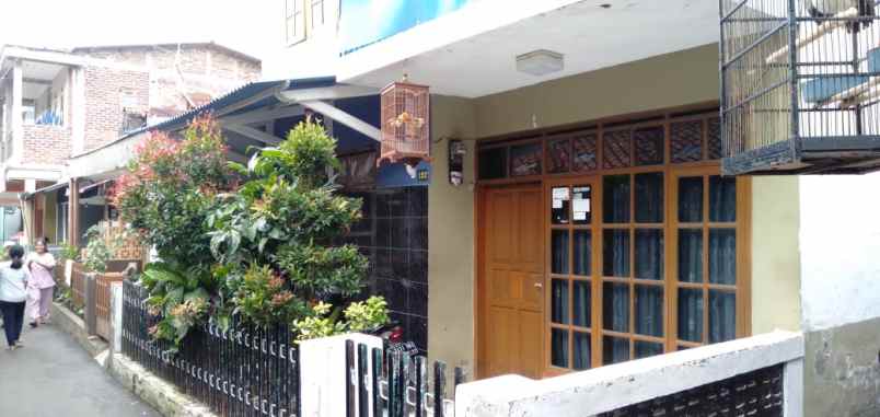 rumah akses motor di cihampelas kota bandung
