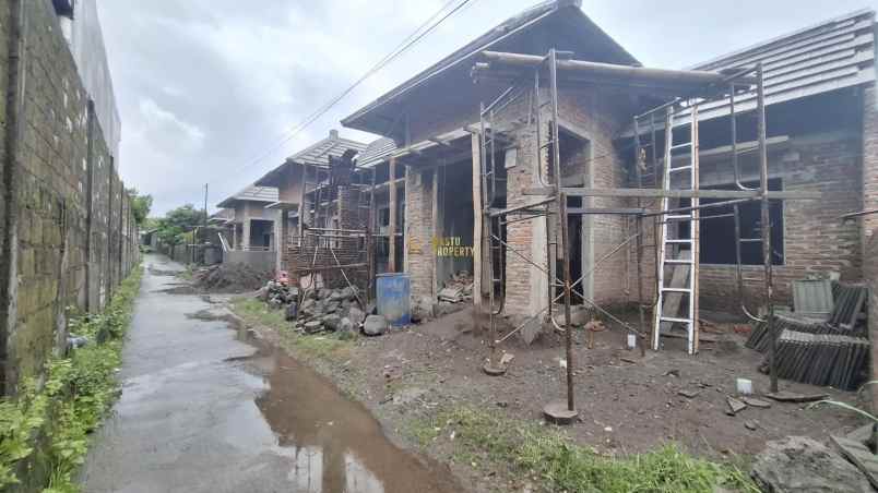 rumah baru 6 menit ke candi prambanan sleman