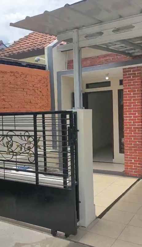rumah baru bagus dalam perumahan di rancaekek bandung