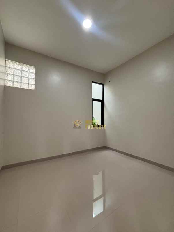 rumah baru siap huni di condongcatur sleman