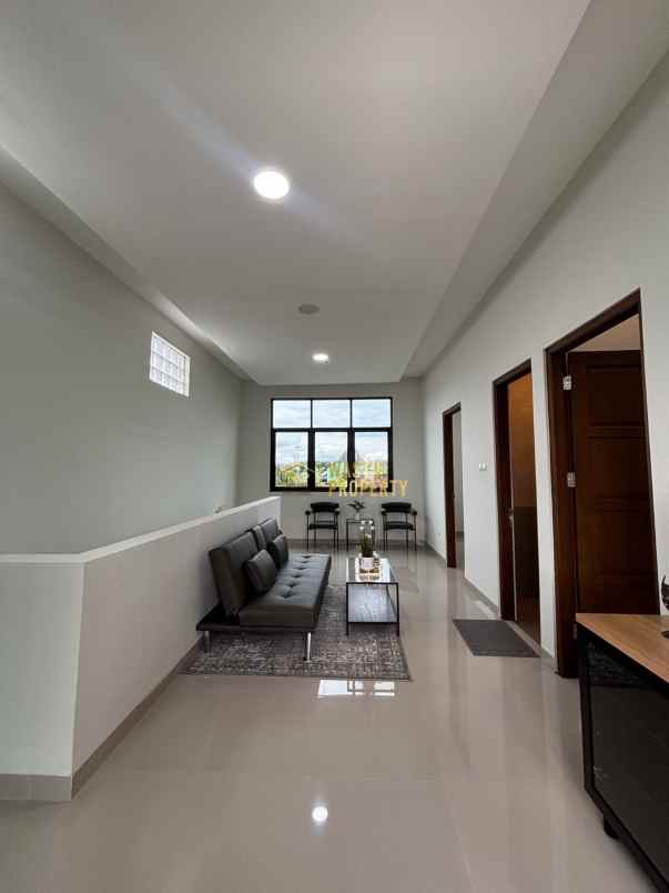 rumah baru siap huni di condongcatur sleman