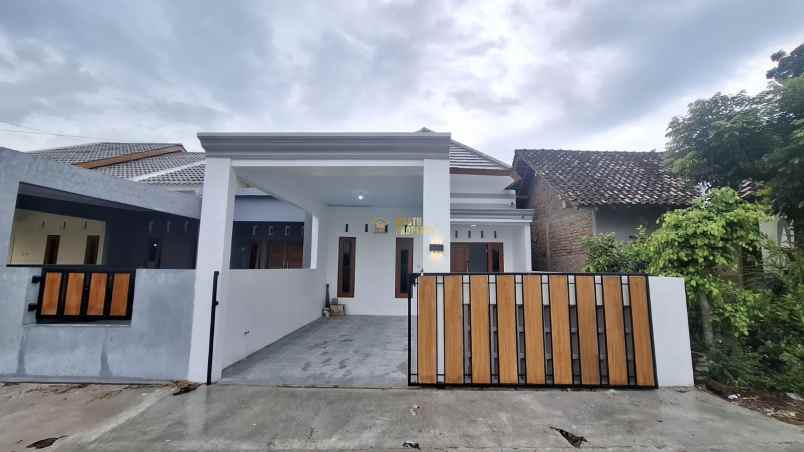 rumah baru siap huni harga 400 jutaan di prambanan