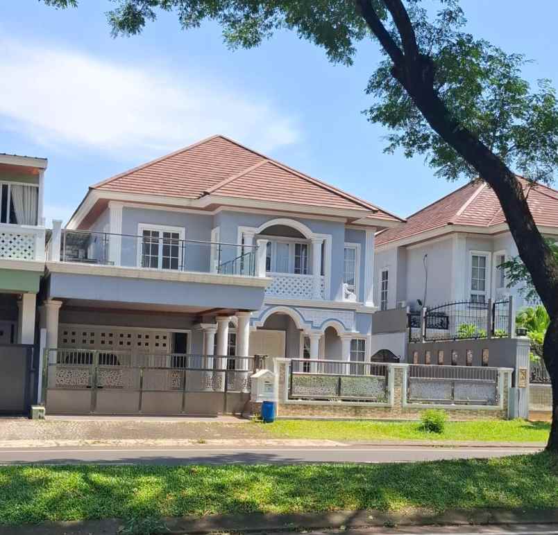 rumah boulevard kota wisata barcelona cibubur cibubur