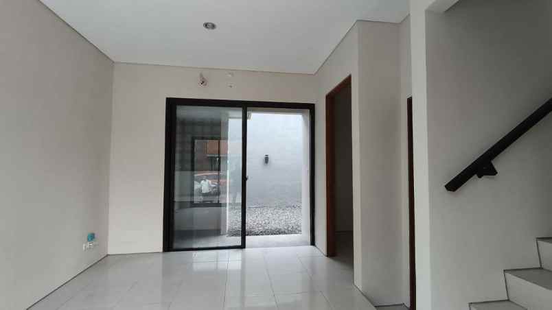 rumah cluster 800jt di sukahati cibinong bogor