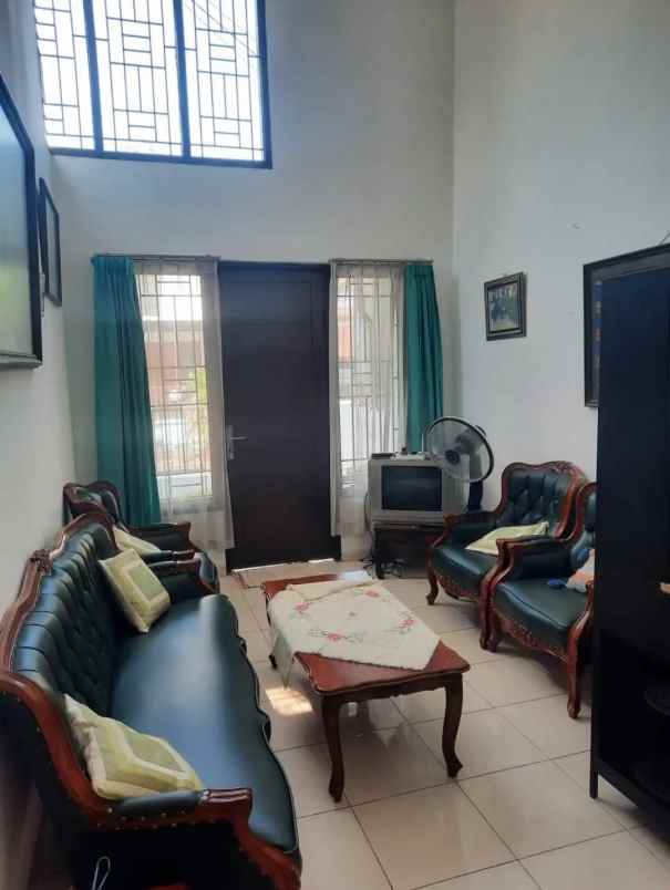 rumah dekat akses toll di kemang pratama 2 bekasi