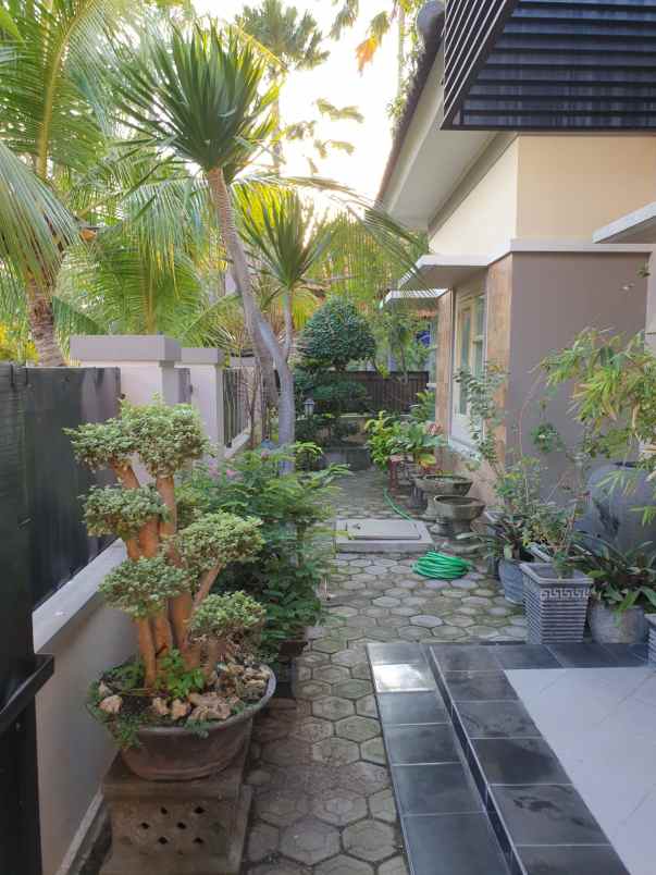 rumah di perumahan puri jawa asri gresik shm strategis