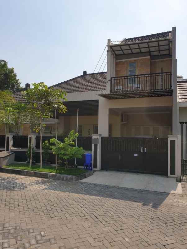 rumah di perumahan puri jawa asri gresik shm strategis