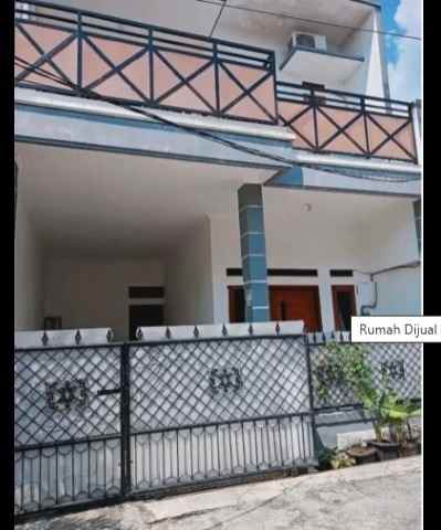 rumah di pondok ungu permai 2 lantai siap huni c0572