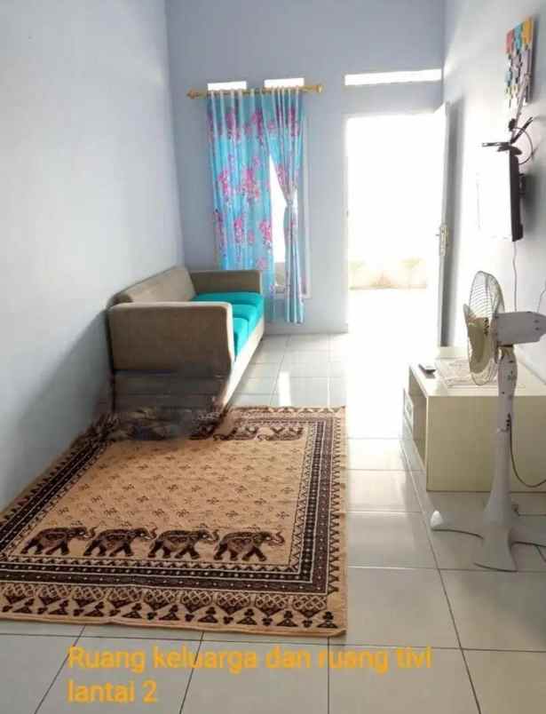 rumah dijual 2 lantai dalam cluster di pekapuran depok