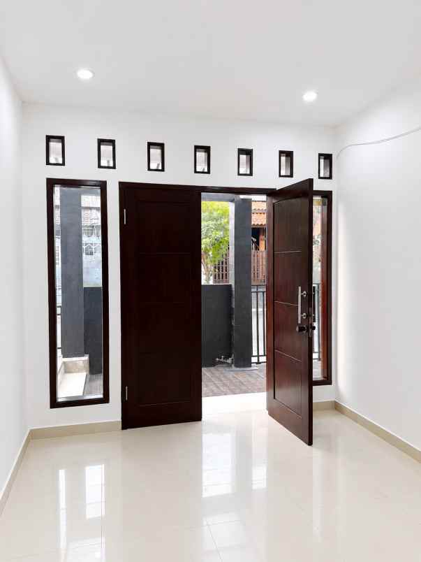 rumah dijual bintaro sektor 3 lt 176 cuma 2 8 m