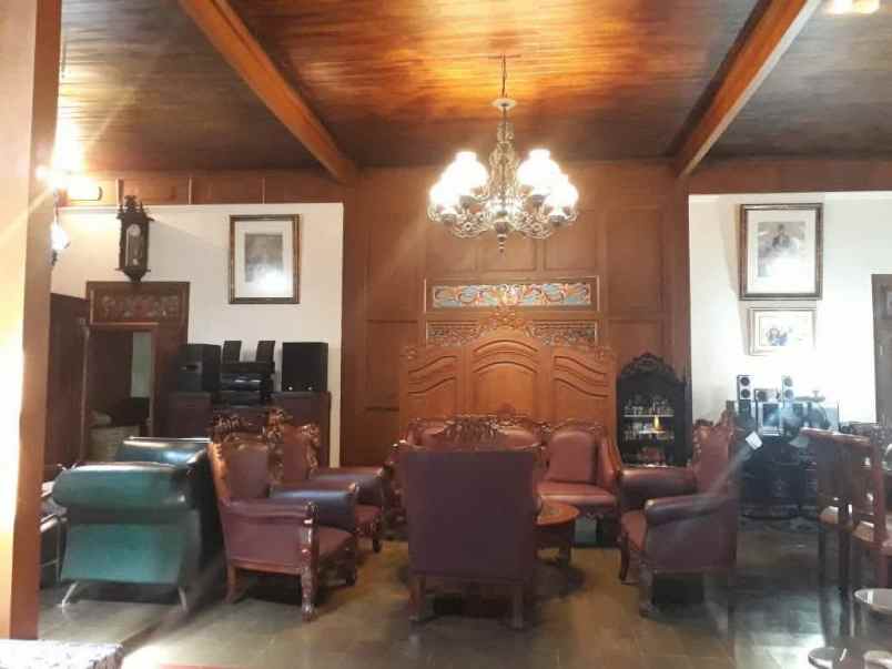 rumah etnik jawa lingkungan kraton yogyakarta shm imb