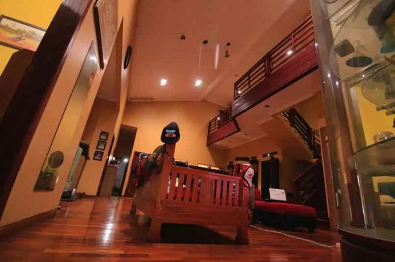 rumah gg manggis meruyung