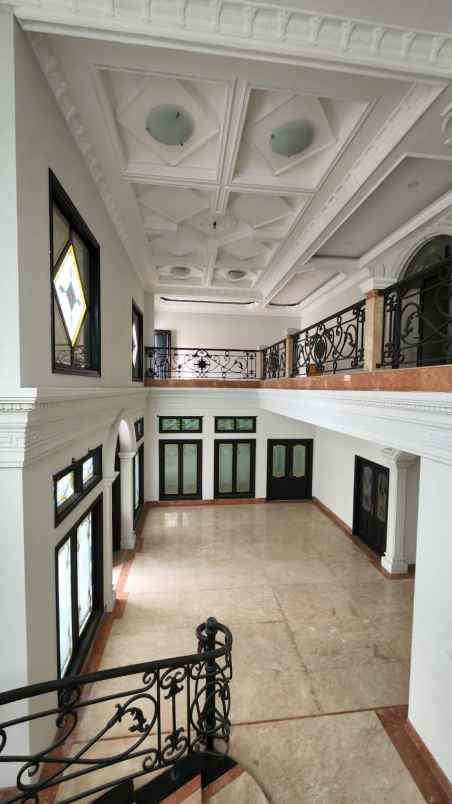 rumah jln moch yamin menteng