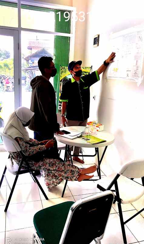 rumah jln raya alternatif