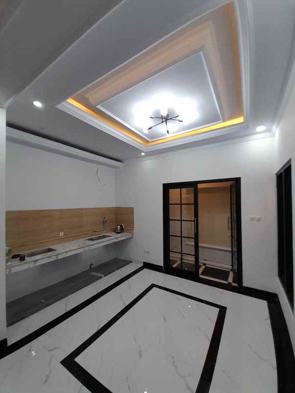 rumah lt 120 hook at kahfi 1 tanah baru beji depok