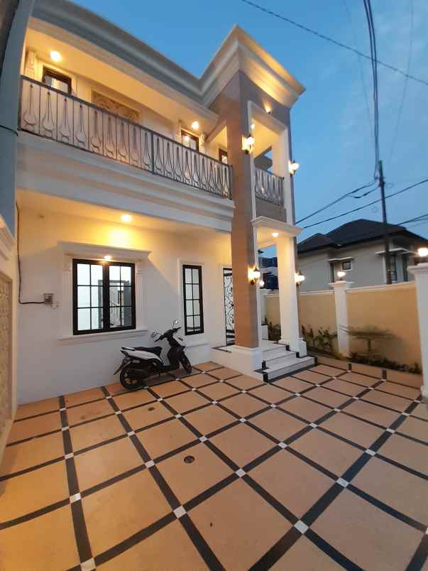 rumah lt 120 hook at kahfi 1 tanah baru beji depok