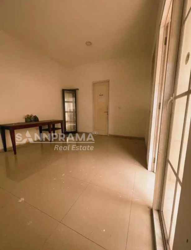 rumah luas siap huni cirendeu