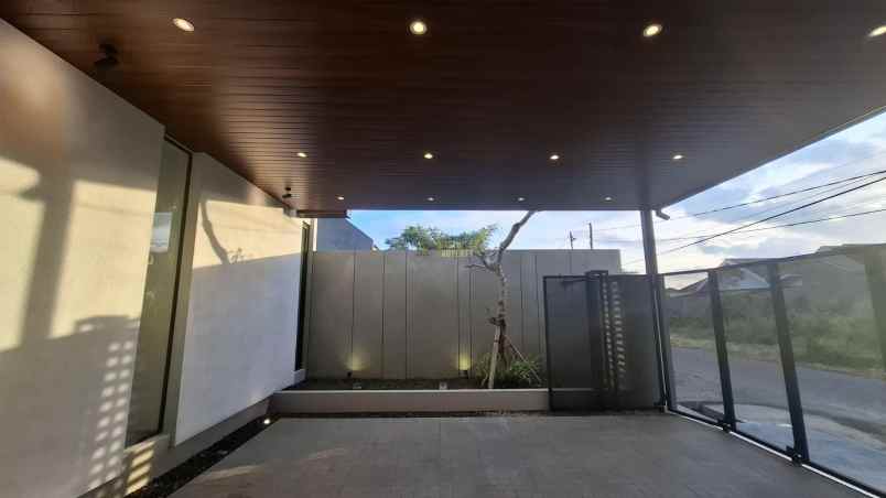 rumah luas siap huni di kalasan free pagar dan kanopi