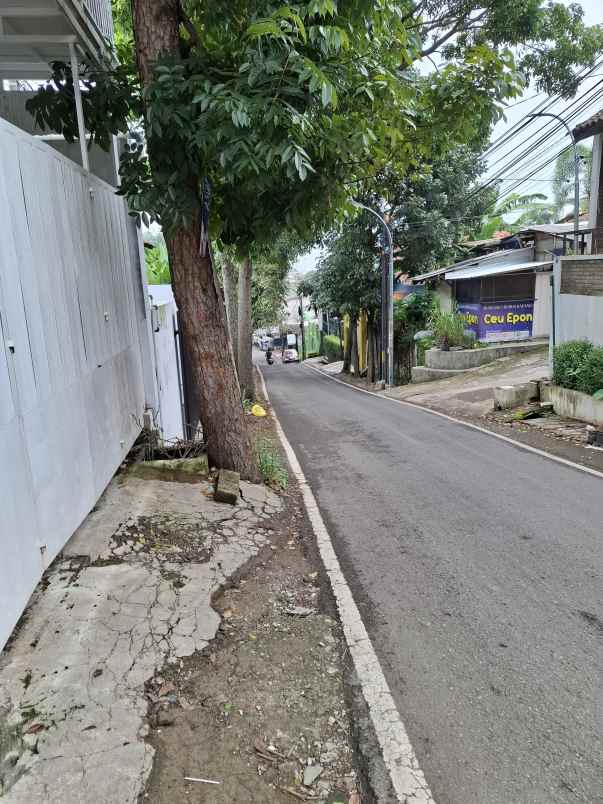 rumah mainroad citeureup 7 menit pemkot cimahi