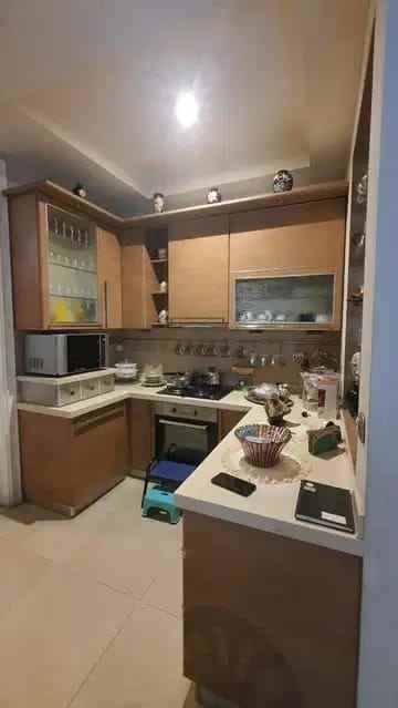 rumah megah di taman bougenvile caman raya jatibening