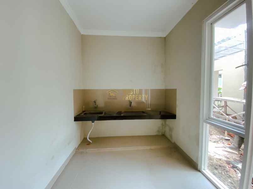 rumah mewah 2 lantai dalam cluster premium prambanan