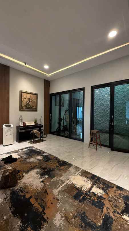 rumah mewah parakan asri dekat batununggal bandung