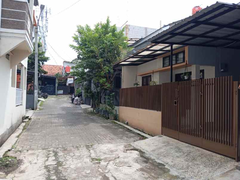 rumah minimalis komplek sariwangi regency akses mudah