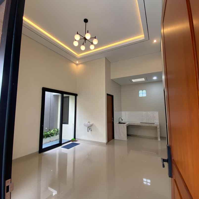 rumah minimalis siap huni utara jl gito gati